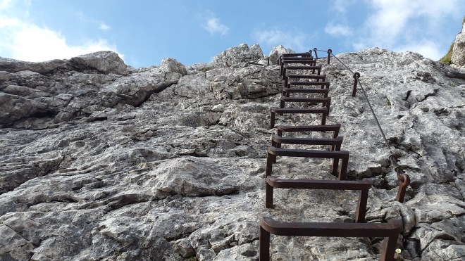 climbing-824371_1280