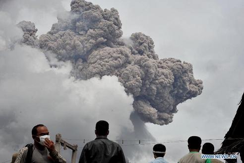 sinabung 7jan14