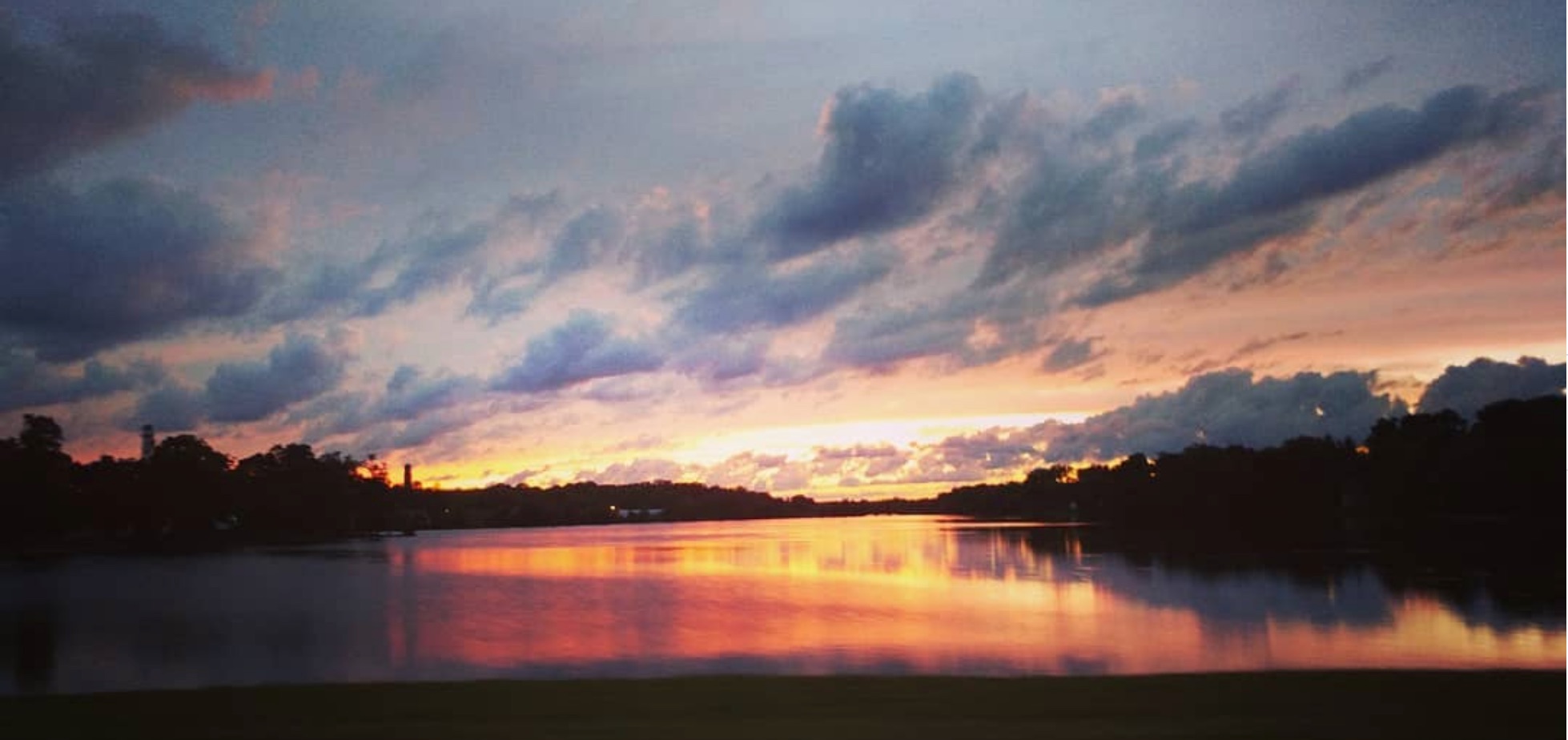 Sonjasunset.jpg