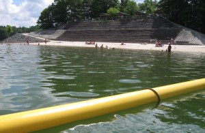 Harris Branch Beach The Corps of Enginners' Harris Branch beach makes for a nice stop at mid-lake.