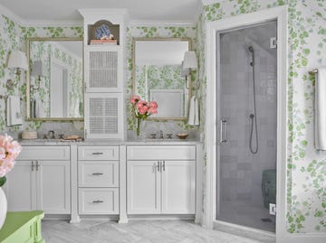 Liz Williams bathroom with green nasturtium wallpaper Liz Williams bathroom with green nasturtium wallpaper