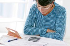 Les réformes, qui allongent la durée de cotisation nécessaire pour une retraite à taux plein, pénalisent les carrières fragmentées et incomplètes. (Photo d’illustration)