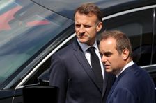 Emmanuel Macron et Sébastien Lecornu, alors ministre des armées, le 14 juillet durant la parade militaire sur les Champs-Élysees.