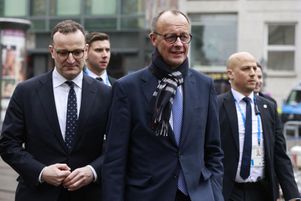 Friedrich Merz, ici à Munich le 23 février 2025, s’apprête à accéder à la chancellerie lors des élections allemandes du 23 février.
