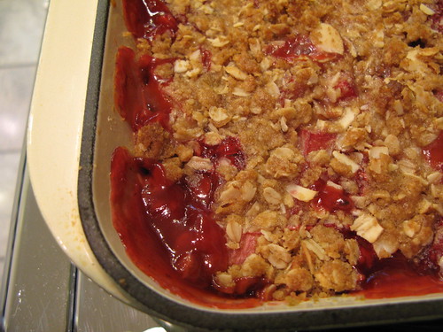 Strawberry Rhubarb crisp with cardamom and nutmeg