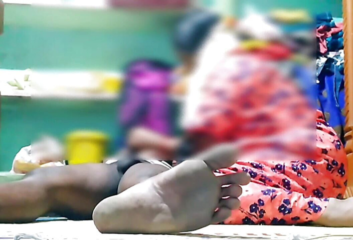 Priyanka314: Tamil Couple Fucking in Home