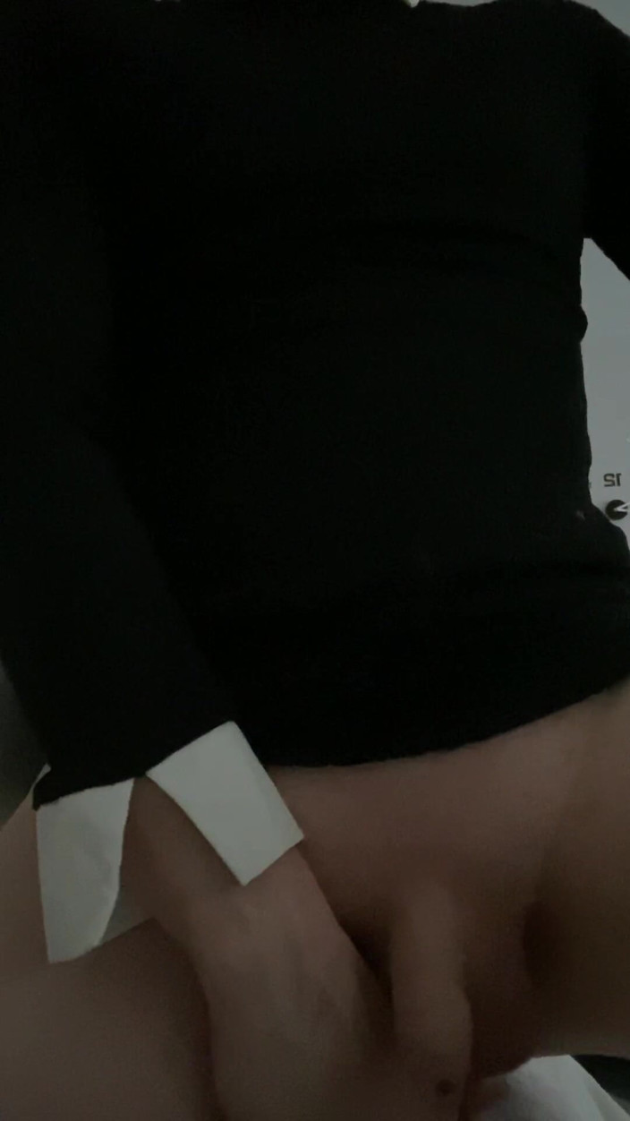 Girlyboy: Hüpfen auf bbc