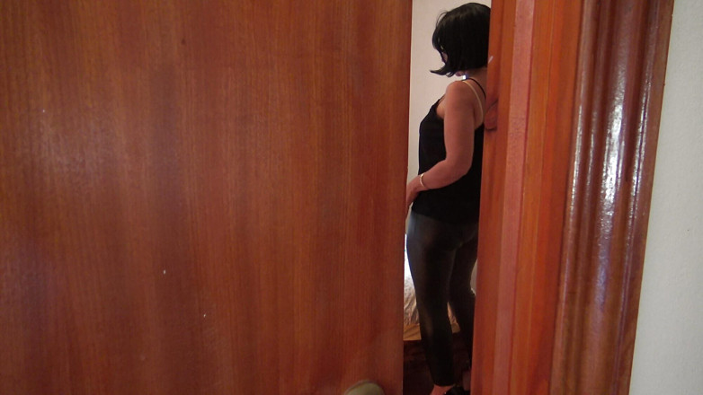 Stepmom Susan: Real pervertido assistindo sua madrasta super gostosa!