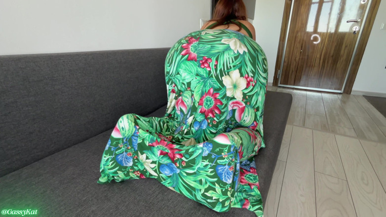GassyKat: Green Elegance, Dirty Doggy Farts