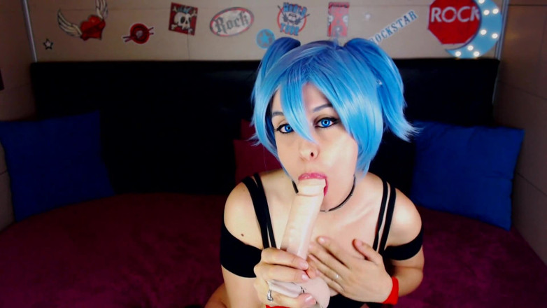 Candystart Videos: Cosplay. Tief in den hals und squirting