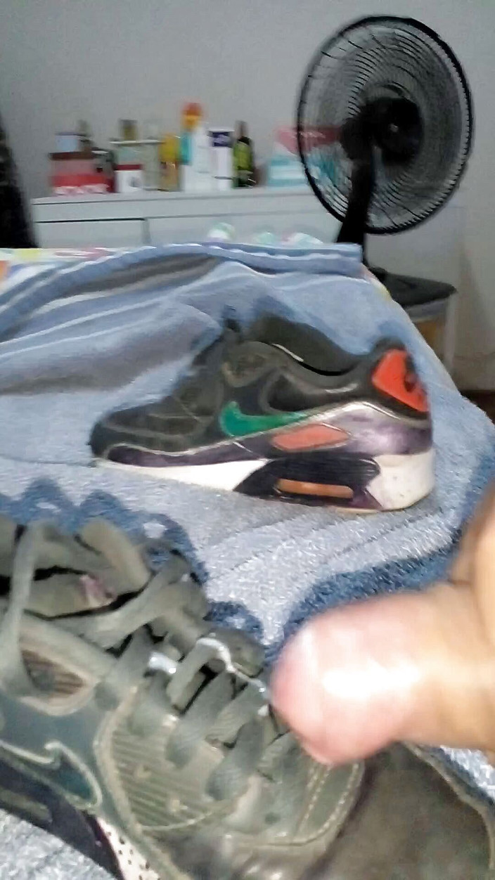Sneakerfetish_BR: スニーカーファックと兼に私の古いエアマックス