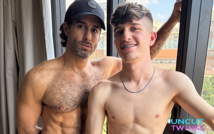 UncutTwinks: Jonge volledig Amerikaanse Twink zonder condoom geneukt door Diego Sans...