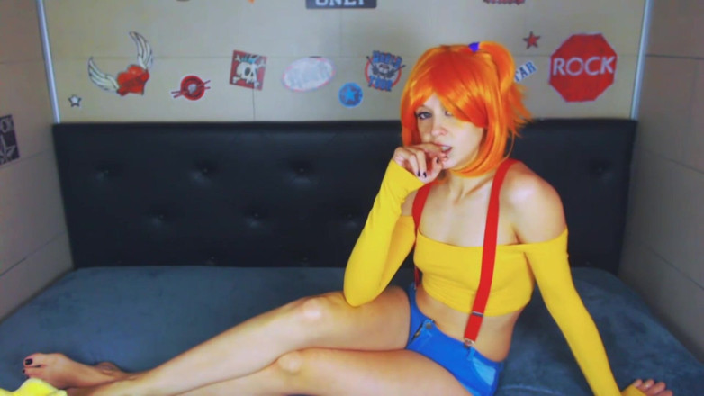 Candystart Videos: Paroháč, jsem plná spermatu. Spolkněte to.