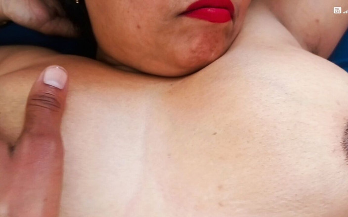 Desistepsis: Ibu tiriku lagi asik ngocok dan seks anal hot sama...