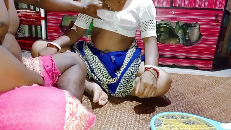 Dogrupali69: Bhabhi seksi comel dan abang tiri saya seks