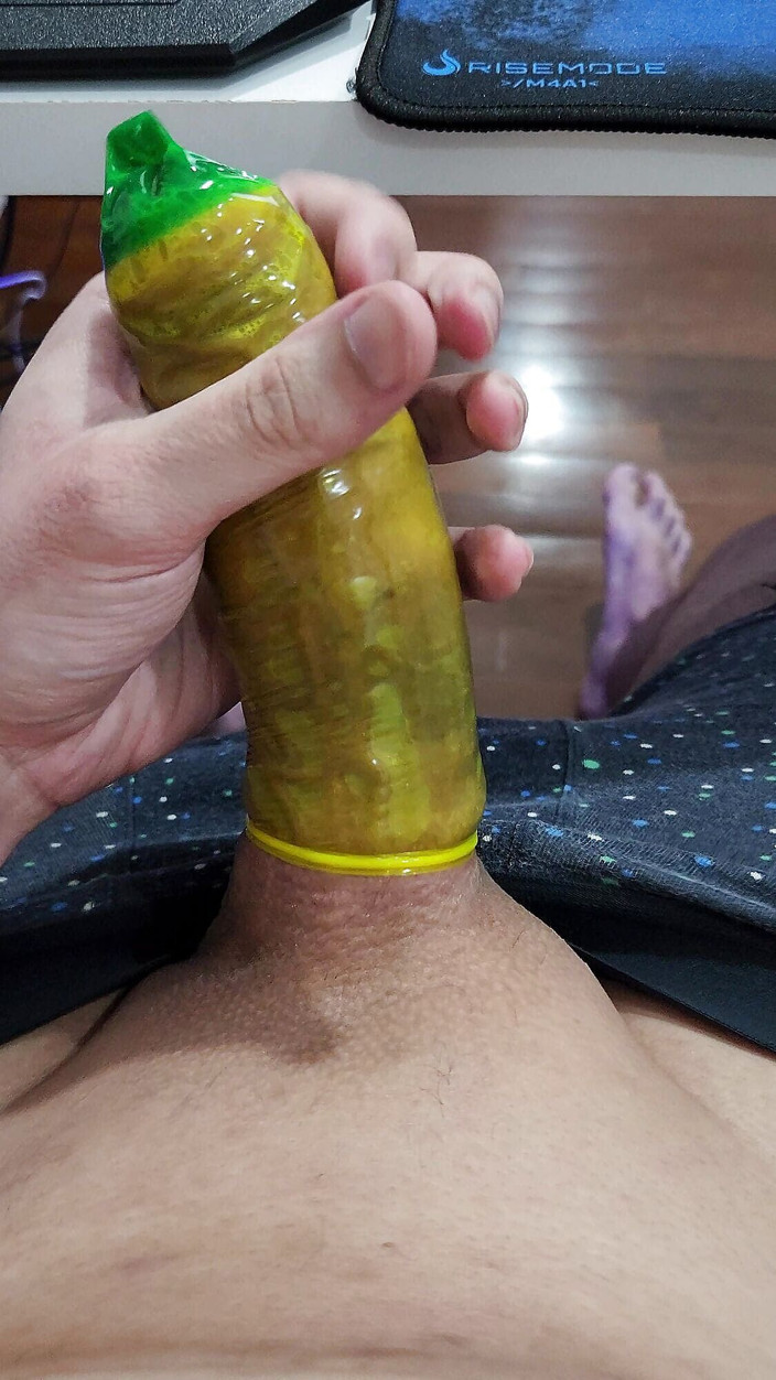 Lkdick8: Můj nový barevný kondom.