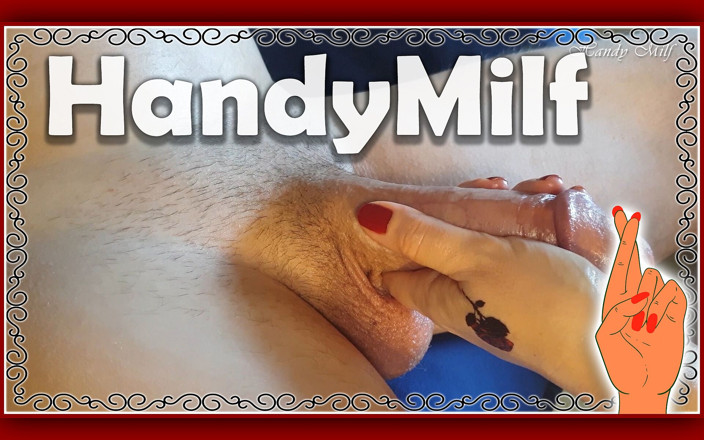 Handymilf: Handjob dalam kondom, tetapi biar dia pancut ke dalam tangan...
