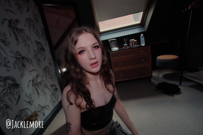Jacklemore: Pov - pacar gotik bunny nyepong dan dicrot di dalam