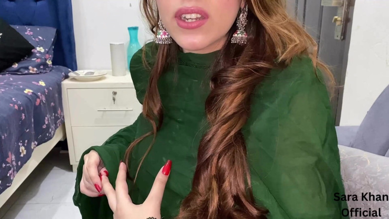 Sarakhan: Grande rabo peituda paquistanesa vizinha fode duro