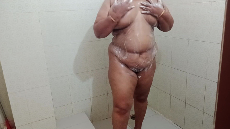 Morjenabb: Desi bathroom shower, indiana meia-irmã banheiro chuveiro mms