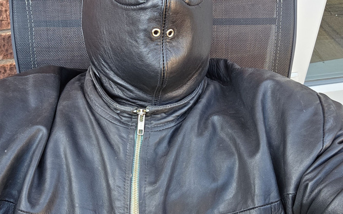 Leatherman63: Gimp kulit