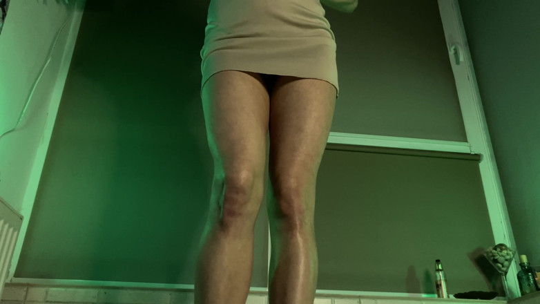 teentiabeanie: 미니스커트 및 약간의 오일 캠 1