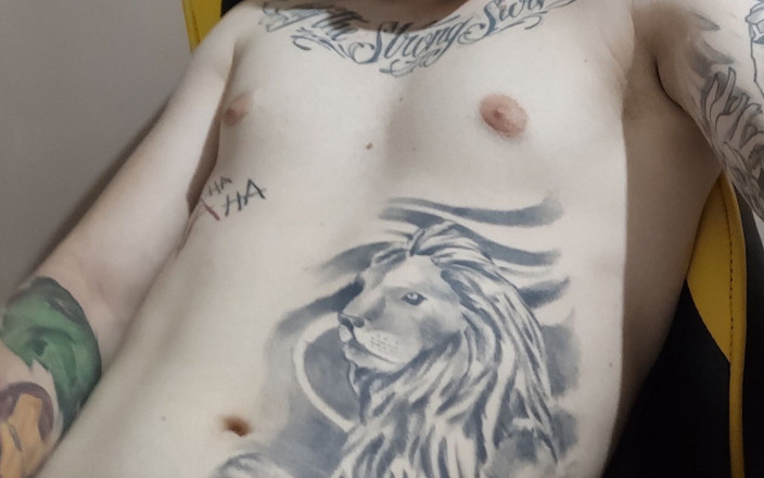 Daniel Tatuado E Safado: 私のおもちゃの猫で自慰行為