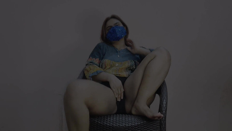 Sairaxsaim: もっと激しくファックしてください、私は興奮しています