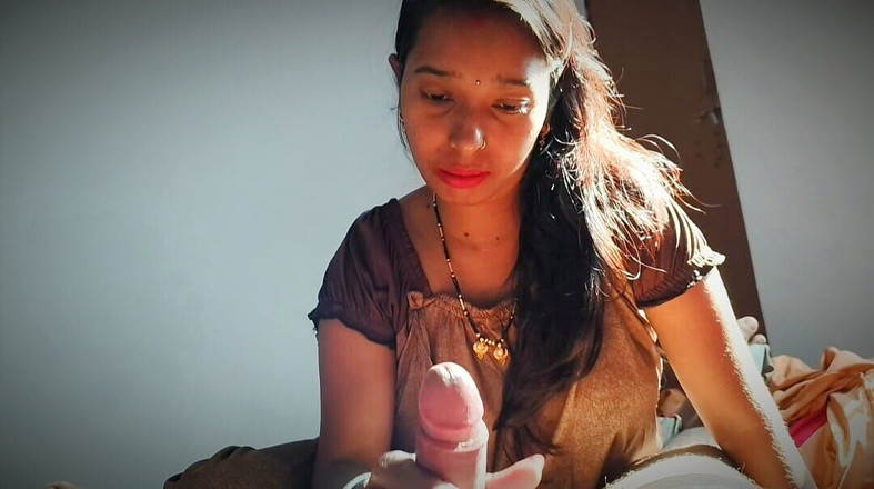 Premi pooja: 인도 의붓여동생 오럴 - 처음으로 아내의 언니가 내 자지를 입에 대고