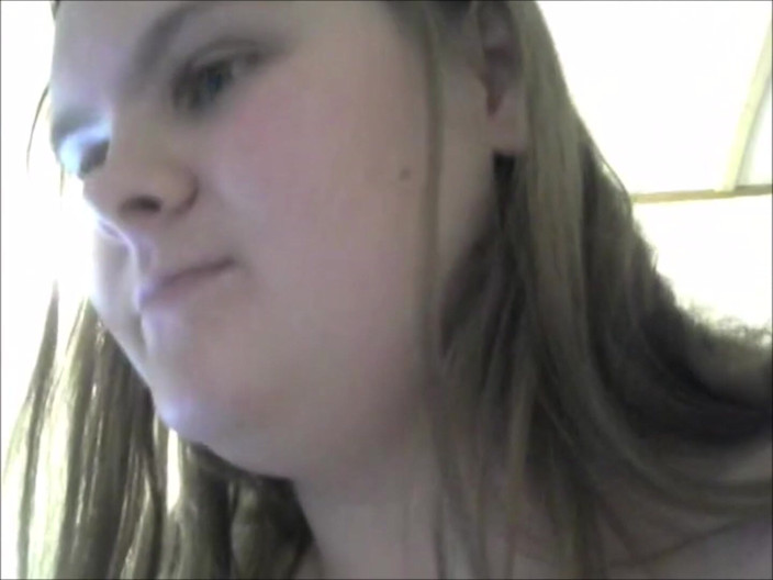Fat Goddes: Naked Bitch Gets Bitch Slapped In The Face By Popping...