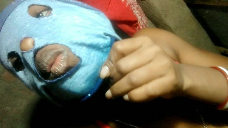 Sweet: Bengalí casada grandes libros