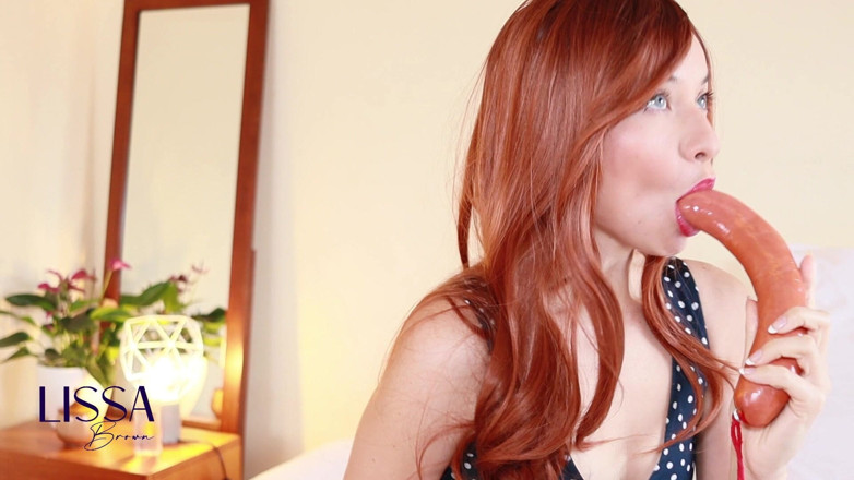 Lissa Brown: Baise avec des saucisses