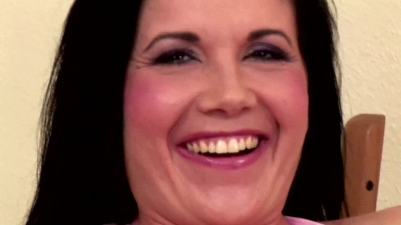 MMV Films and Clips XXX: Eva Und Kissy Pissen Lesbenspiele