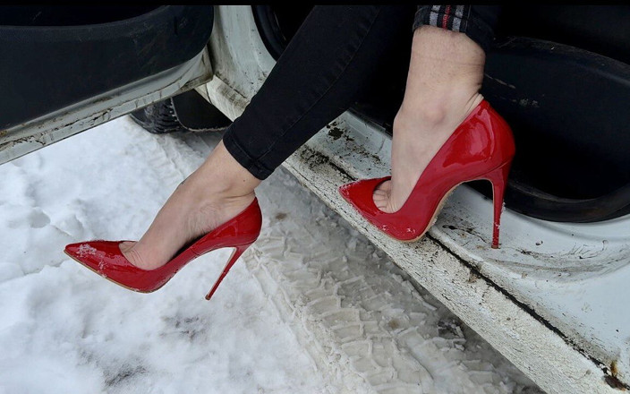 Julia domaina: I miei nuovi tacchi a spillo rosso, tacchi da 12 cm...