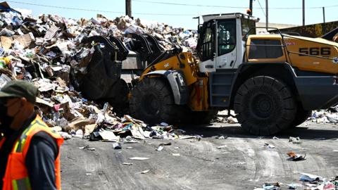 Rubbish being transported