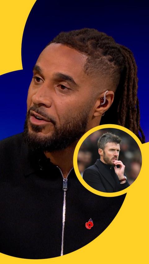 Ashley Williams analysis and circular image of Micheal Carrick