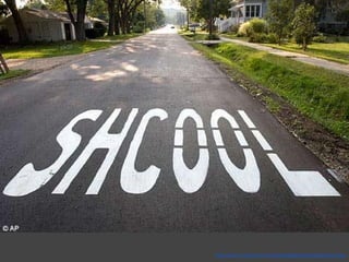 http://www.11points.com/images/spellingmistakes/shcool.jpg

 