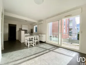 Appartement à LA ROCHELLE (17000)