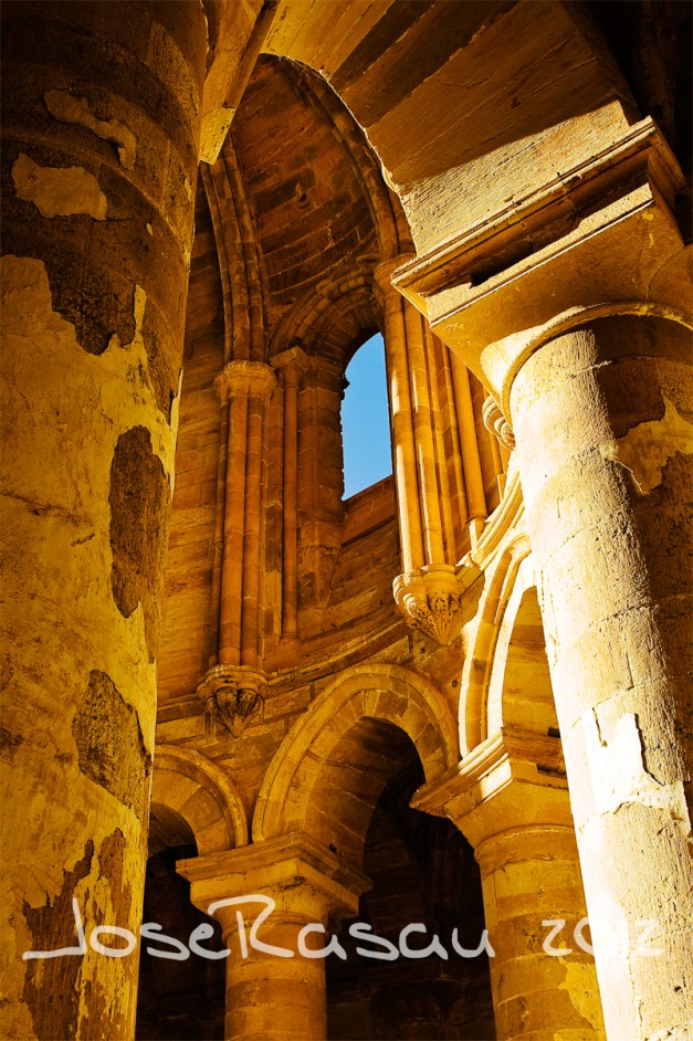 Ruinas Del Monasterio De Santa María De Moreruela...