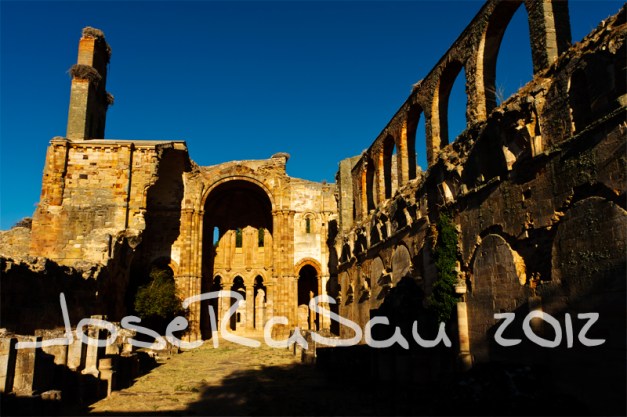 Ruinas Del Monasterio De Santa María De Moreruela...
