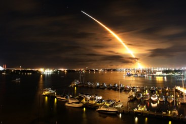 061211-shuttle-photo.jpg