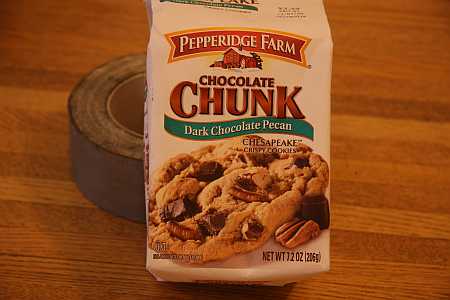 chocolate-chip-cookies-small