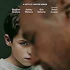 Stephen Graham and Owen Cooper in Adolescencia (2025)