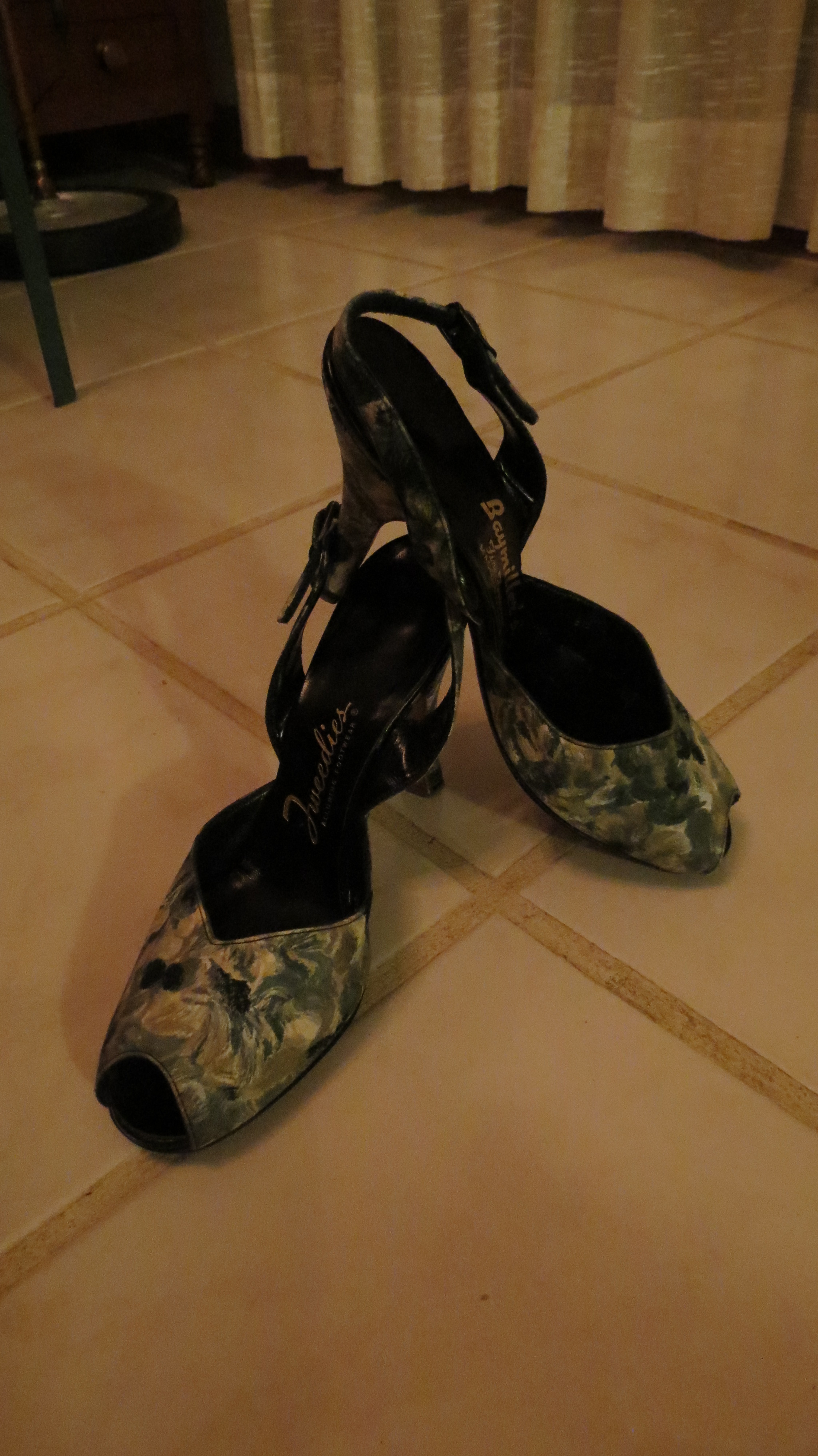 FABULOUS TRUE VINTAGE FIFTIES FIND YESTERDAY!!!