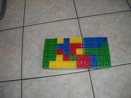 pic 10 Lego flag