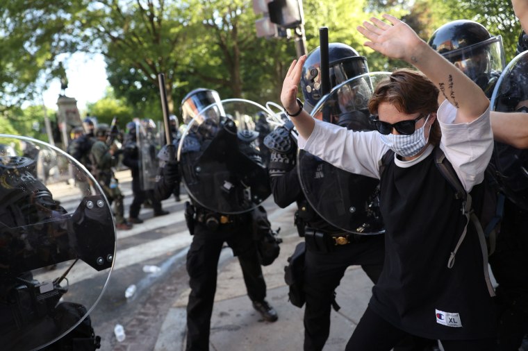 Image: Protests against the death in Minneapolis custody of George Floyd, in Washington