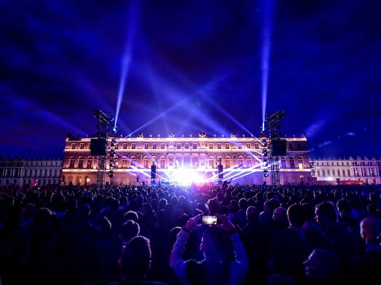 Le festival Versailles Electro invite le roi du disco à jouer devant le plus célèbre château du monde Le festival Versailles Electro invite le roi du disco à jouer devant le plus célèbre château du monde