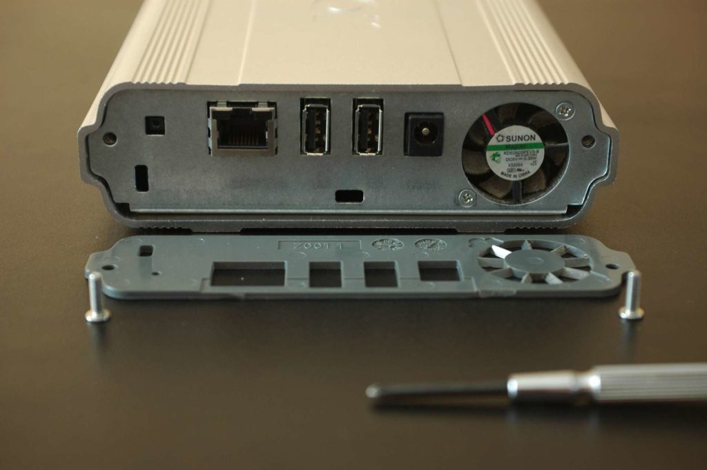 Arrière du Maxtore Shared Storage