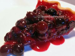 ella's blueberry pie