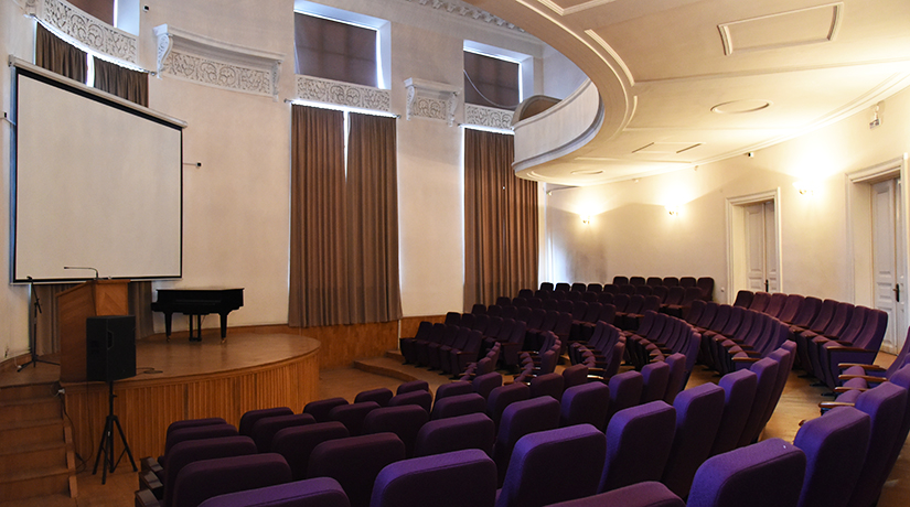 hall-2-1.jpg